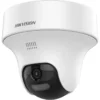 Cámara PT Fija 2MP DS-2CE70D0T-PTLXTS – Audio Bidireccional, Sirena y Luz Estroboscópica